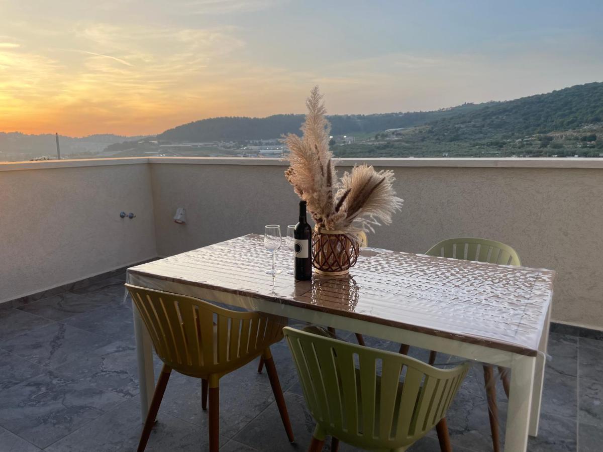 Hotel סוויטות נוף שקיעה à Peqi'in Hadasha Extérieur photo